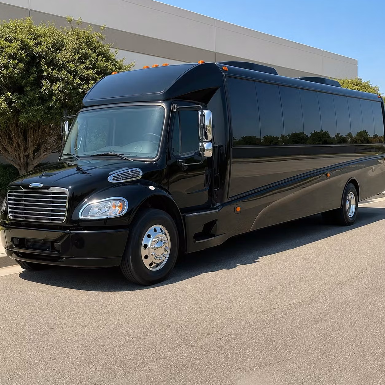 25 passenger minibus