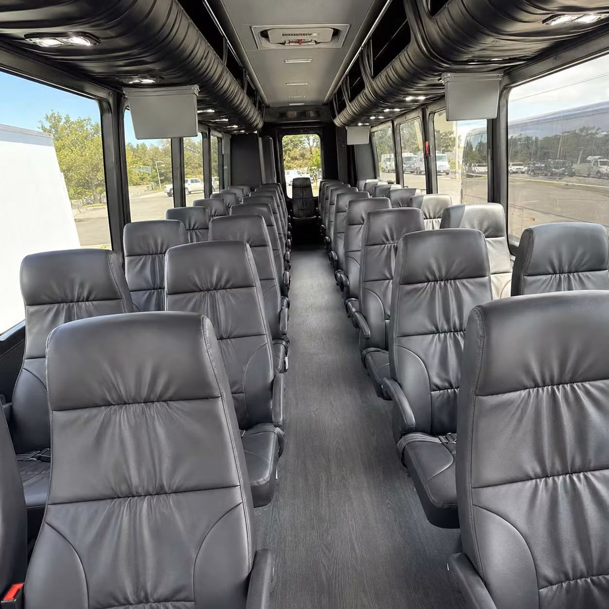 minibus rentals for beaverton nature and outdoor education field trips